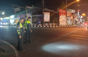 Kecelakaan Lalu Lintas di Tulungagung Libatkan Ambulans dan Sepeda Motor Yamaha