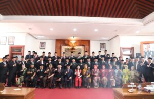 50 Anggota DPRD Tulungagung Resmi Dilantik, 19 Wajah Baru Siap Mengemban Amanah