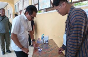 Pj Bupati Tulungagung Berpartisipasi di TPS 1 dan Pastikan Pilkada Berjalan Lancar
