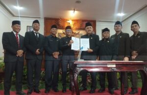 DPRD Tulungagung Resmi Tetapkan Pasangan Gabah sebagai Bupati dan Wakil Bupati