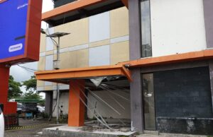 Rusak Diterjang Angin, Dispora Tulungagung Akan Renovasi GOR Lembupeteng