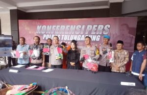 Polres Tulungagung Amankan Pembuat Balon Udara Berisi Petasan Yang Sebabkan Ledakan