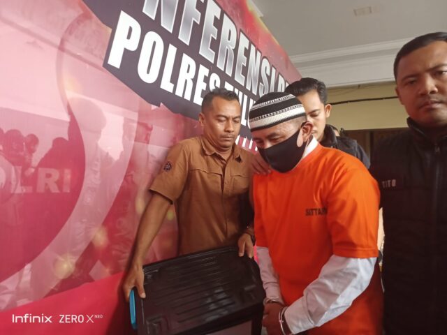 a7b01cb4-9b6e-45f5-b049-b590e85f6fcf