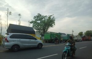 Puluhan Sopir Truk Tulungagung Mogok, Protes Penerapan Aturan ODOL