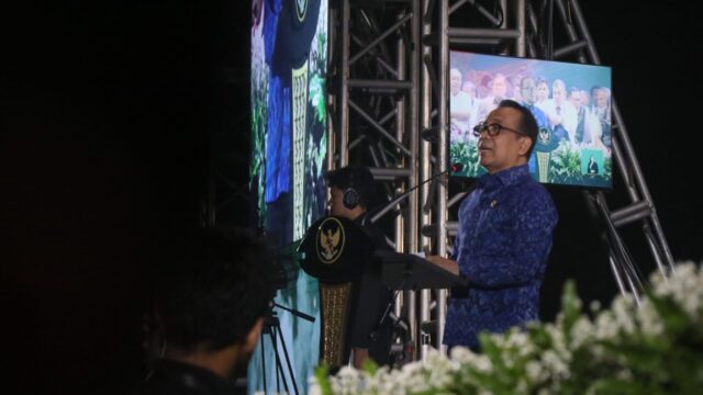 9ff68320-f1d4-4948-a1c6-b7f8b28a0b70