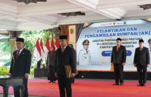 Bupati Mojokerto Lantik Tujuh Pejabat Tinggi, Tegaskan Tak Ada Pungli