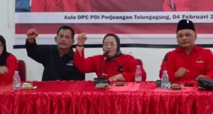Targetkan 50 Persen Kader Muda Hadapi Pemilu 2029, PDI Perjuangan Tulungagung Dorong Transformasi Organisasi dok, ketua DPC PDI Perjuangan Erma Susanti saat memberikan Arahan