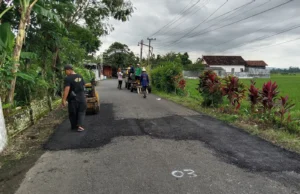 PEMERINTAH KABUPATEN TULUNGAGUNG TERUS BERKOMITMEN MENJAGA KONDISI INFRASTRUKTUR JALAN