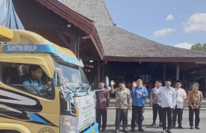 47 Ton Beras Zakat Fitrah di Salurkan Bupati Tulungagung Bersama Baznas Kepada Penerima
