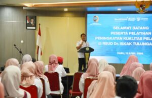 PLT. BUPATI TULUNGAGUNG RESMIKAN PELATIHAN PENINGKATAN KUALITAS PELAYANAN DI RSUD dr. ISKAK