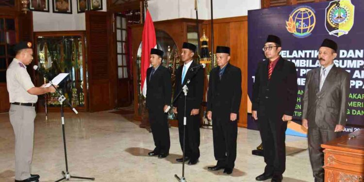 Lima Camat diKabupaten Tulungagung diLantik Kantah ATR/BPN Menjadi PPATS