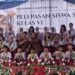 Muhadi Ingatkan Pentingnya Karakter di Era AI, Tangis Haru Iringi Pelepasan 148 Siswa- Siswi