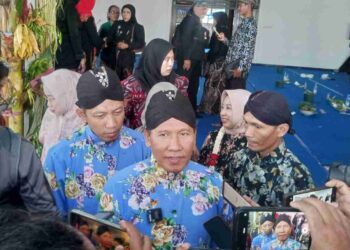 UPACARA JAMASAN PUSAKA TOMBAK KYAI UPAS AJANG PELESTARIAN BENDA CAGAR BUDAYA
