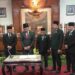 PLT BUPATI AHMAD BAHARUDIN HADIRI PELANTIKAN WAKIL KETUA DPRD DAN KESEPAKATAN PERUBAHAN KUA-PPAS 2026
