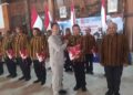 Semarakan Hut RI Ke 81, Plt Bupati Tulungagung Bagikan 10.000 Bendera Merah Putih