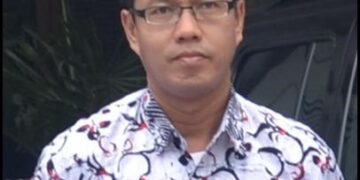KETIKA RAKYAT HANYA MEMIKIRKAN HARI INI,  Sebuah Negara Tidak Boleh Membuat Rakyatnya Terlalu Sibuk Bertahan Hidup Hingga Lupa Merencanakan Masa Depan