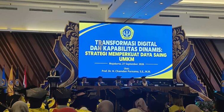 Resmi Dikukuhkan, Prof. Chamdan Purnama sebagai Guru Besar Ilmu Manajemen di STIE Al-Anwar Mojokerto